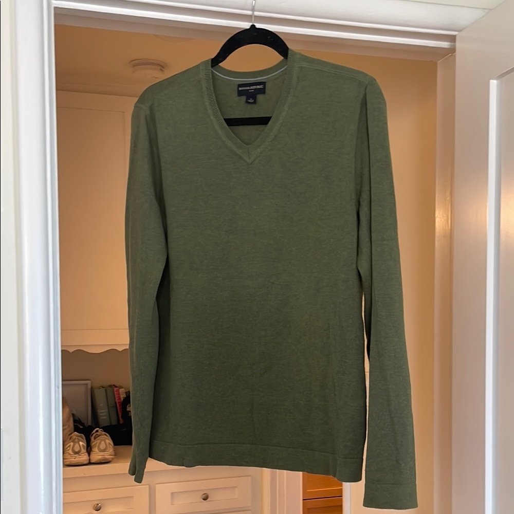 Banana Republic Green V-Neck Sweater